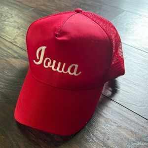 Vintage OTTO mesh trucker hat Iowa embroidered on front New with tags